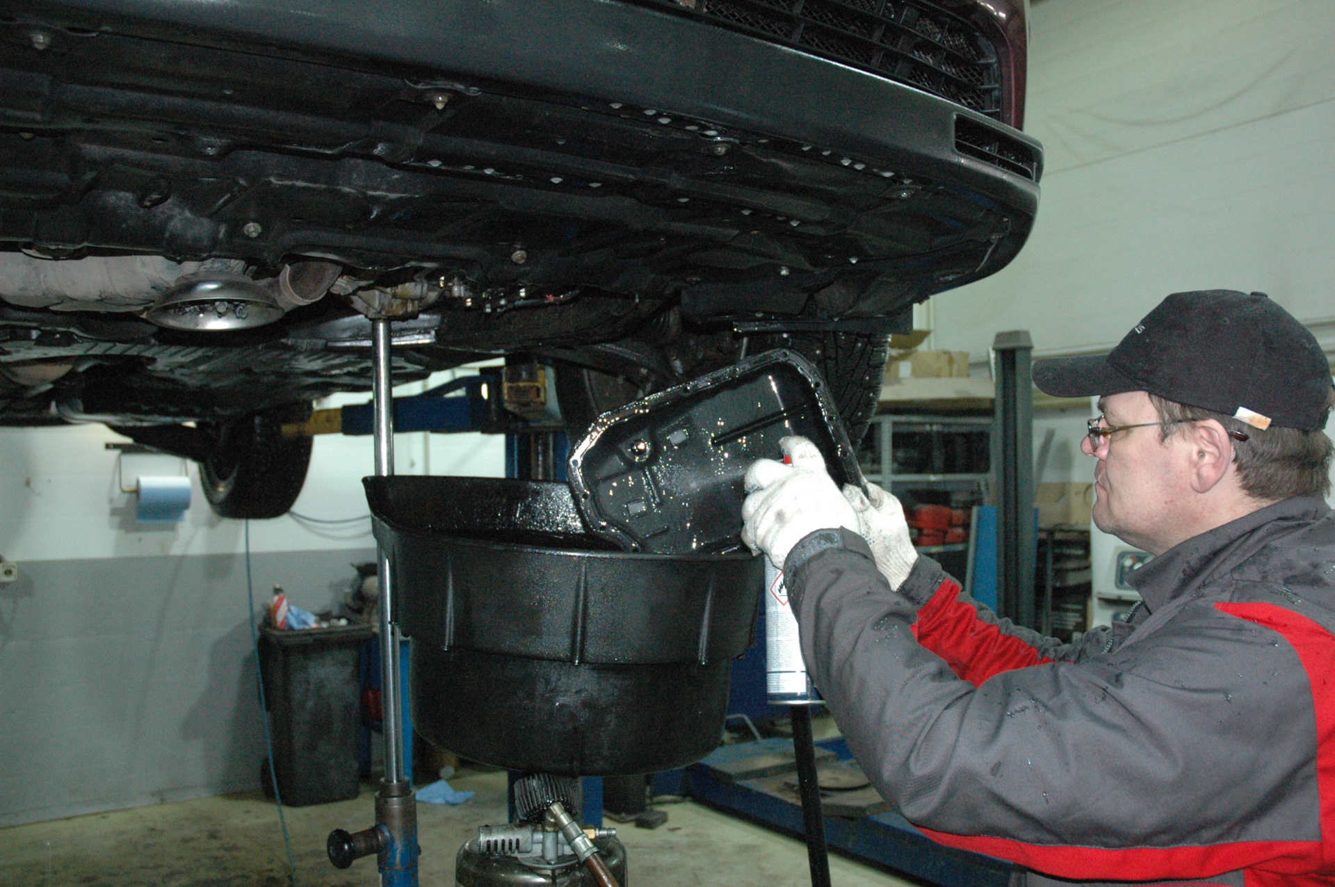 Техническое обслуживание двигателя Toyota Auris в Саратове